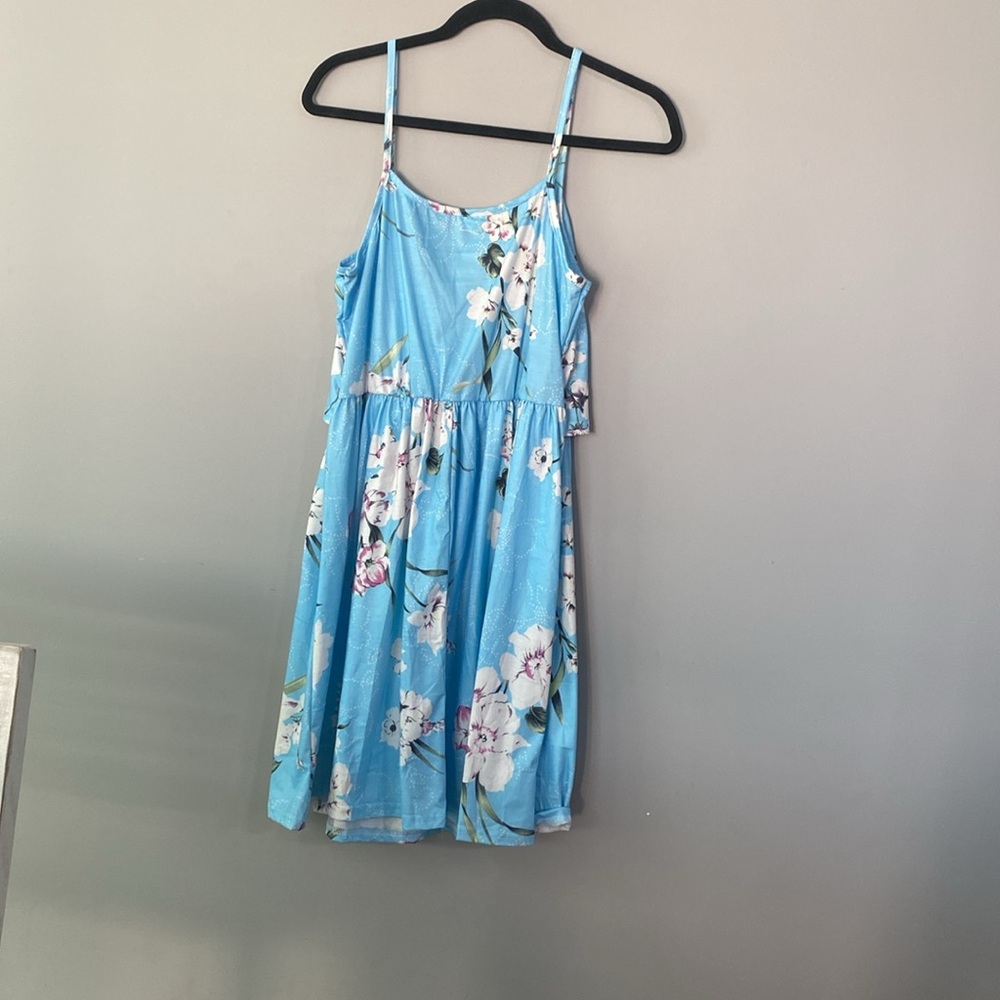Women’s Nursing Summer Dress. - Picture 2 of 5